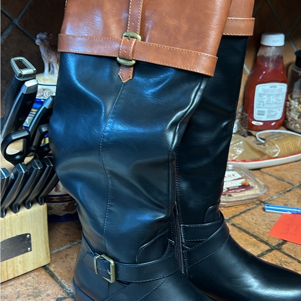 Women boots